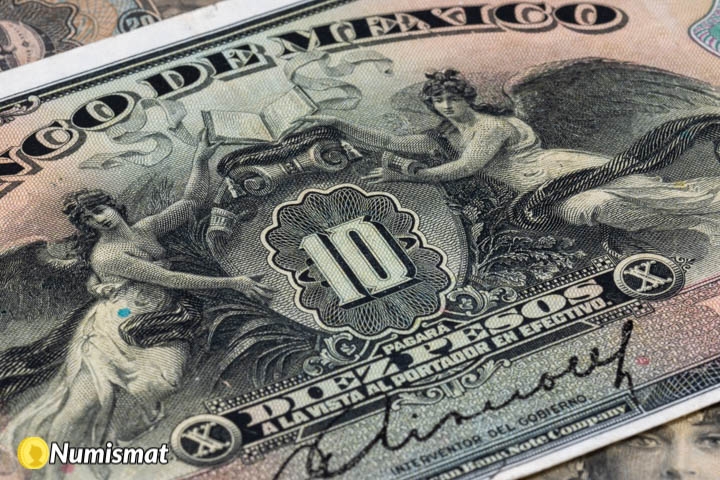 Antiguos billetes anchos son de los más caros cover image
